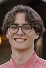 Sennetti-Zach-150.jpg Sennetti-Zach-150.jpg